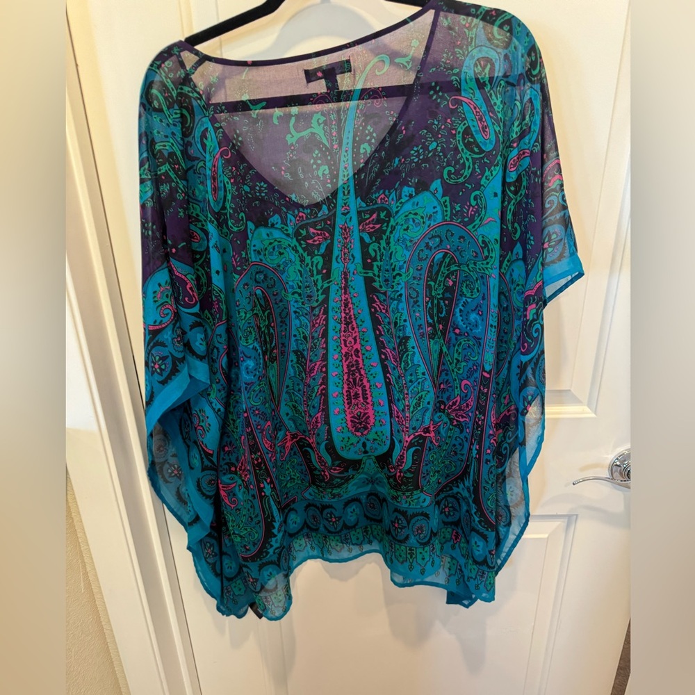 Lane Bryant Multicolor Patterned Top - Picture 3 of 6